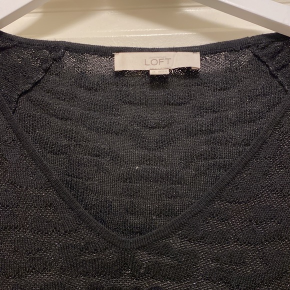 Loft long sleeve V Neck Sweater- size Medium - Picture 3 of 6